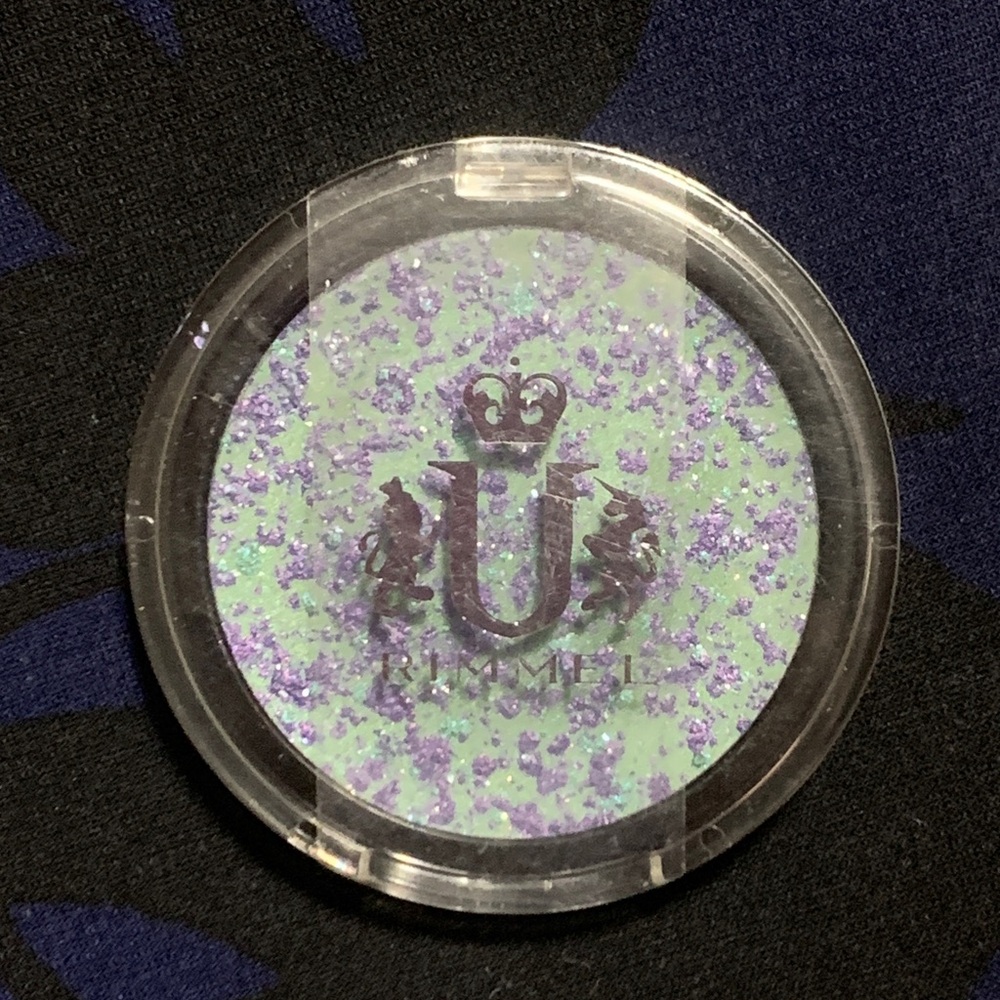 Rimmel Eyeshadow Stir it Up Out of the Blue 400 4g New